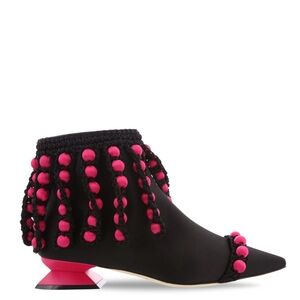 Limited edition  Manolo Blahnik Black and Pink Ankle Boots